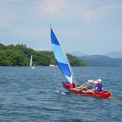 She is saling fast - leaning hard