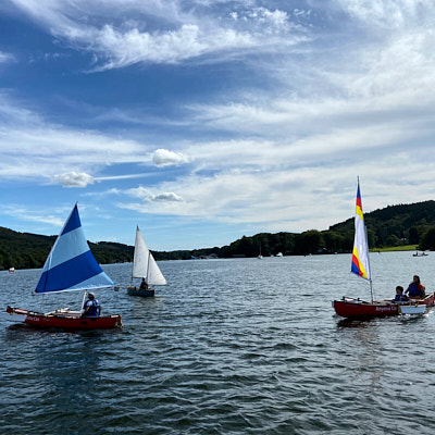 Wendy%20sailing%20fast@3x